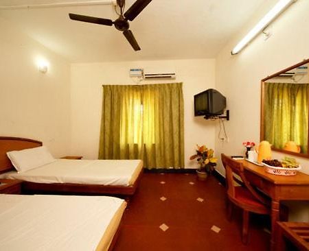 Ktdc Tamarind, Nilambur Hotel ภายนอก รูปภาพ