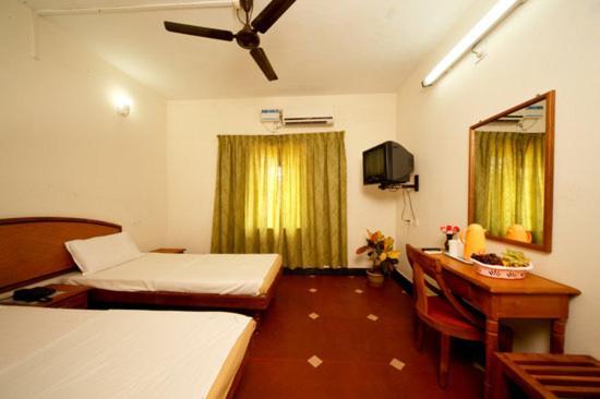 Ktdc Tamarind, Nilambur Hotel ภายนอก รูปภาพ