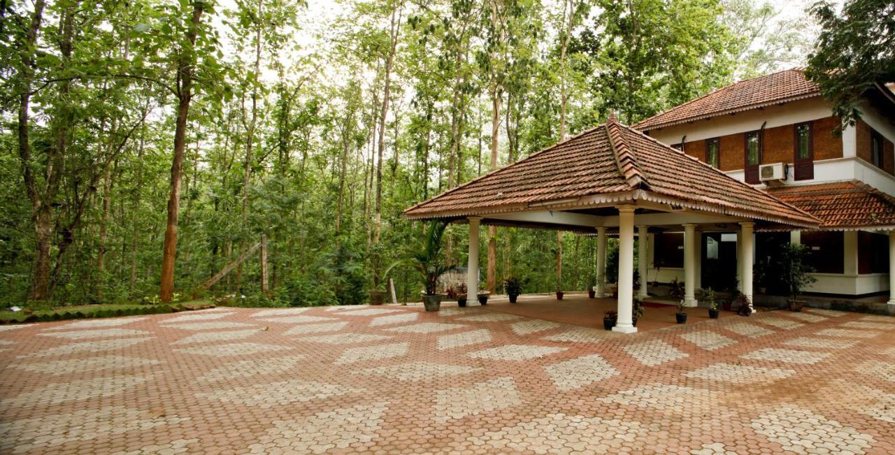 Ktdc Tamarind, Nilambur Hotel ภายนอก รูปภาพ